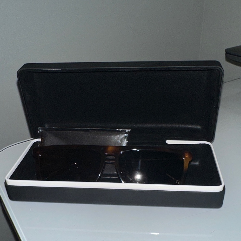 Givenchy Tortoiseshell Brown Gradient Sunglasses … - image 3